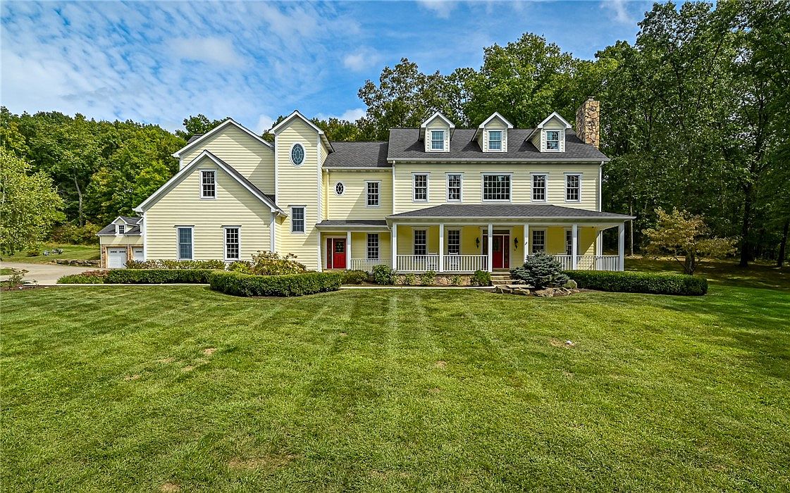 161 Pine Hill Way, Ellwood City, PA 16117 | Zillow