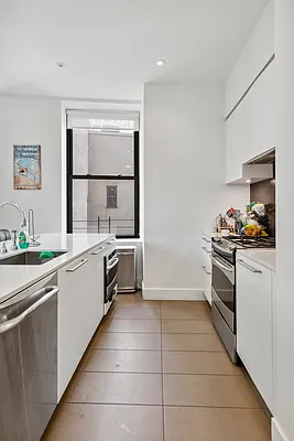 Rented by Corcoran | media 17