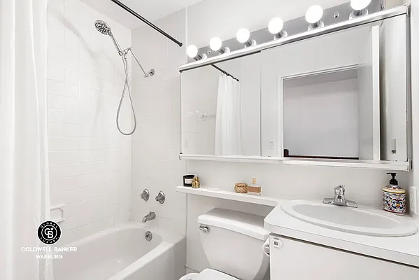 Sold by Coldwell Banker Warburg | media 9