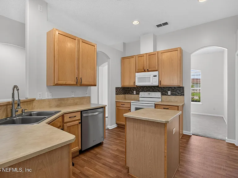 2480 Ridge Will Dr — Photo 12