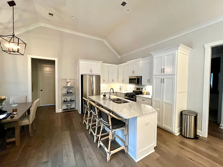 434 Live Oak Dr — Photo 19