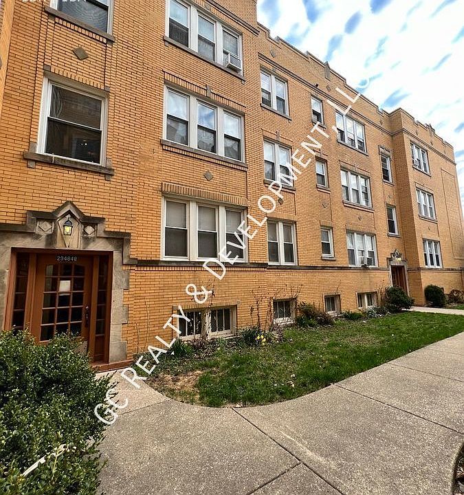 1st image of 2948-52 N Laramie Ave Unit A-2