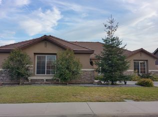 4237 E Hillcrest Ave, Visalia, CA