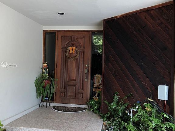 2nd image of 2507 NE 135th St #2507