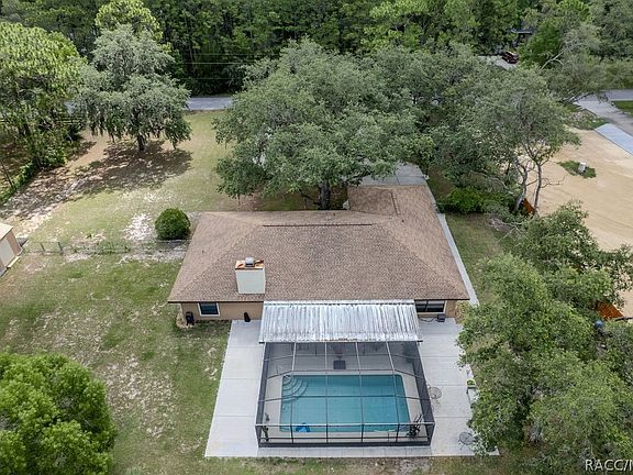 4th image of 2222 S Bolton Ave