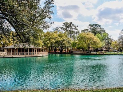 166 Old Bridge Lk, Houston, TX, 77069