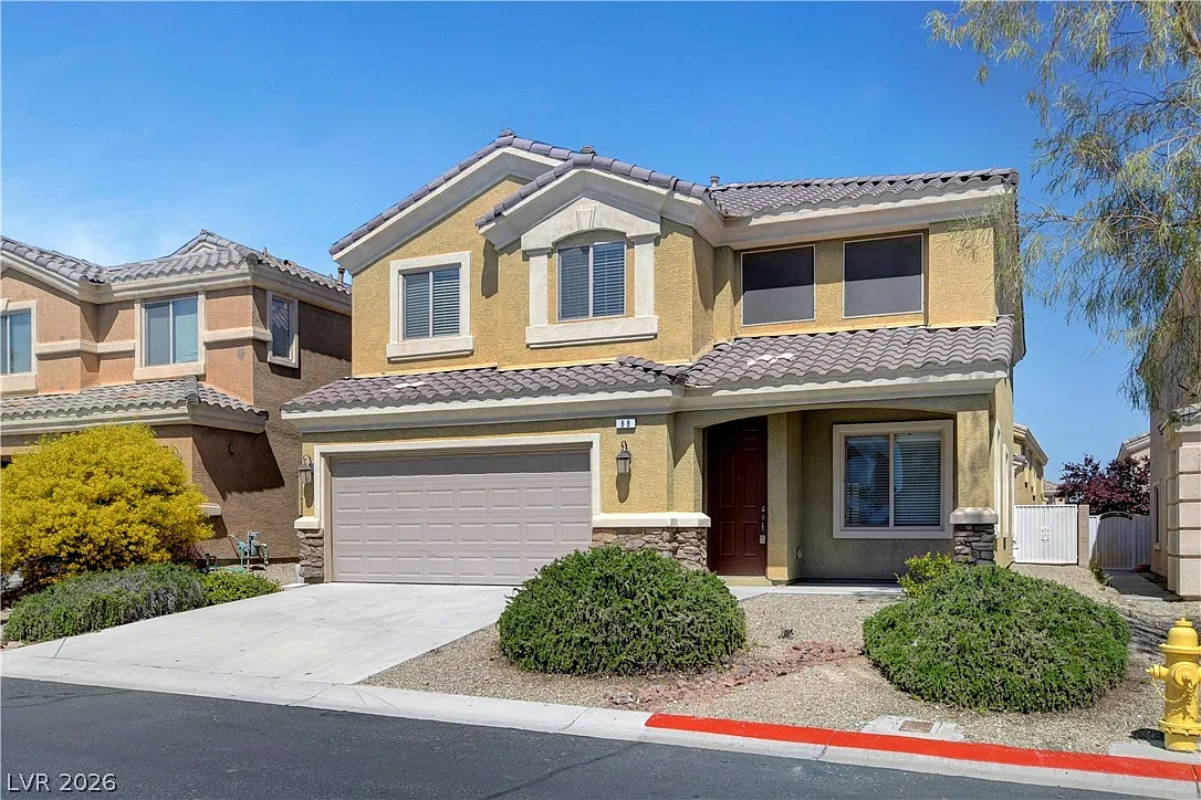 4 bed, 3.5 bath, 2781 sqft, $2,400 — Photo 3