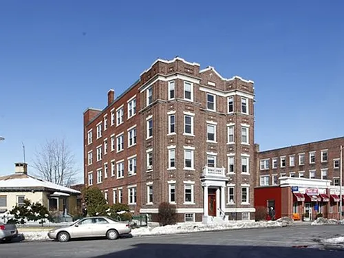 Historic 1 Harbor St Photo 1