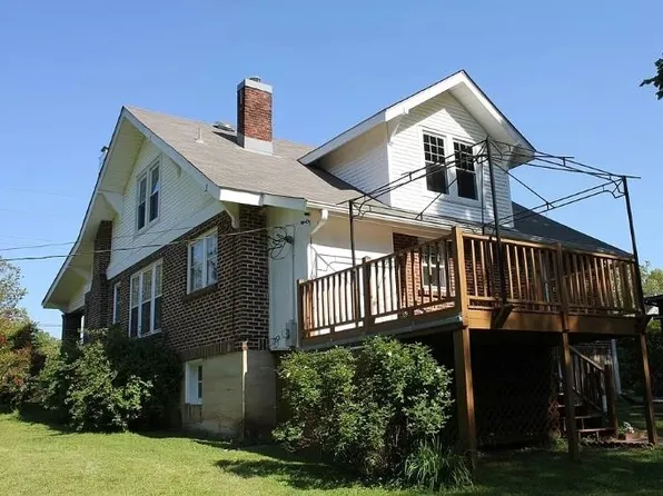 2427 Chisholm Rd, Florence, AL 35630