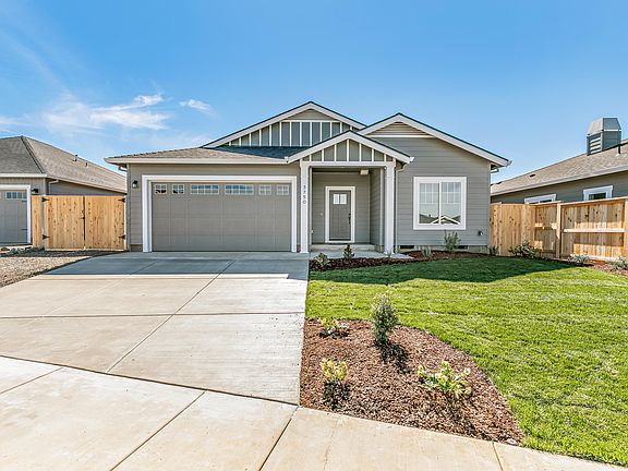 3rd image of 3750 Carlin Dr