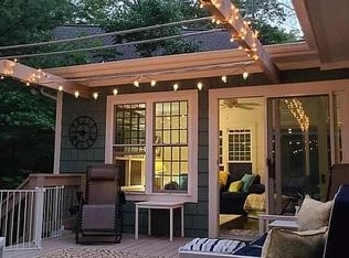 27267 Hayne Rd, Lawton, MI 49065