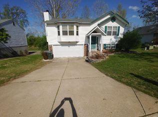8 Devondale Pl, Saint Peters, MO 63376