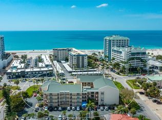 845 Benjamin Franklin Dr Unit 302, Sarasota, FL 34236