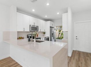 6427 Park Lake Cir, Boynton Beach, FL 33437