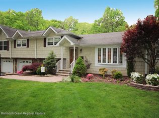 130 Stafford Rd, Colonia, NJ 07067