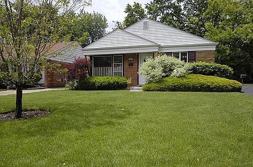 1st image of 7912 N Neva Ave