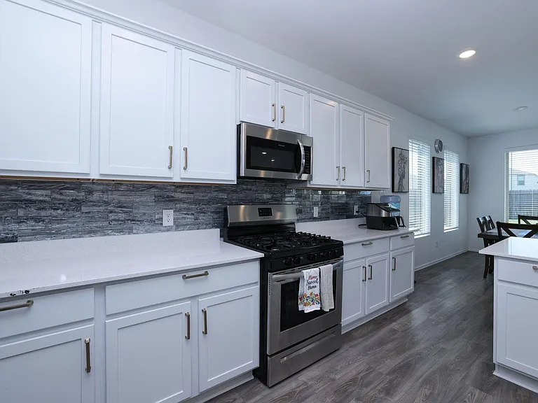 12332 Derby Royal Dr — Photo 13
