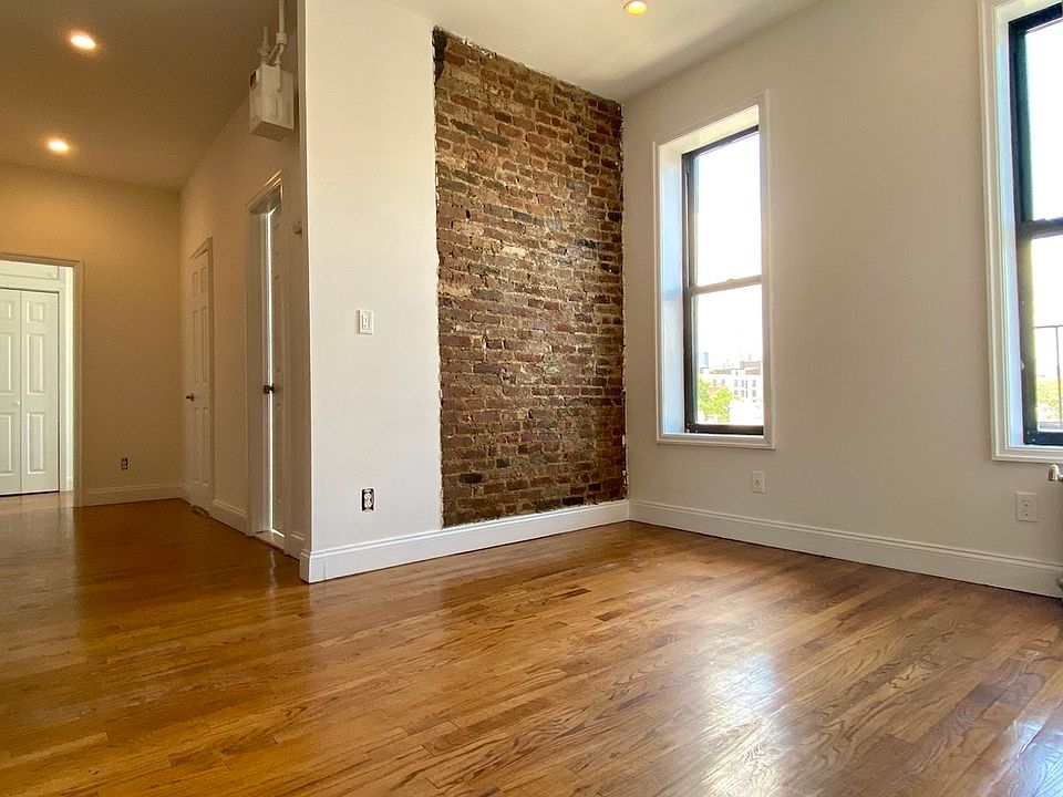 1st image of 215 E 4th St APT 27