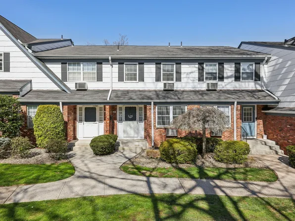 189 Doxbury Lane, Suffern, NY 10901