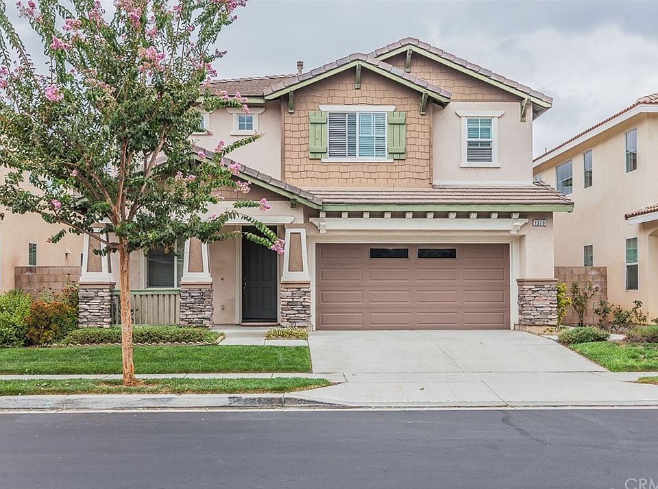 1st image of 1379 Estel Dr