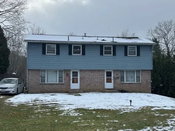 136-138 Meeker Rd #1, Vestal, NY 13850