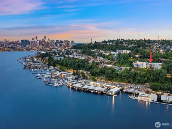 2565 Dexter Avenue N #303, Seattle, WA 98109