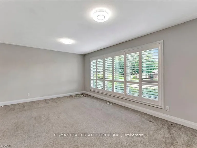 6 Ruskview Rd #1 — Photo 5