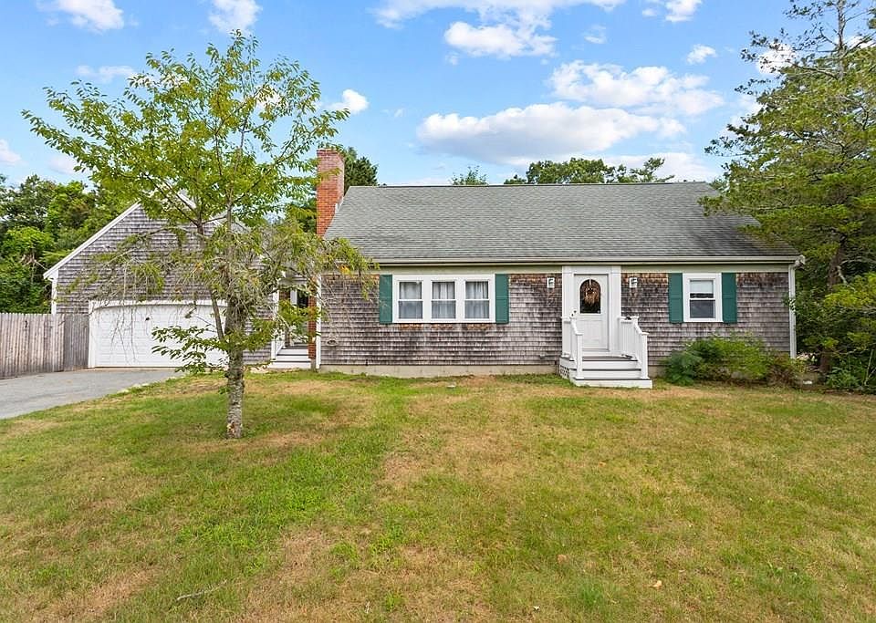 107 Carl Landi Cir, East Falmouth, MA 02536 Zillow