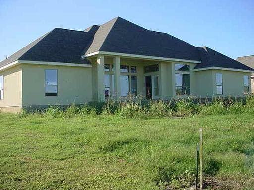 2nd image of 120 ALEXANDRIA DR