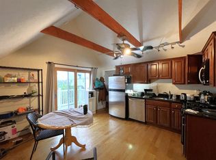 28 Mount Vernon St, Somerville, MA 02145