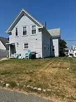 34 Penn St — Photo 17