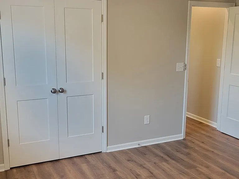 905 W Chestnut Street Ext #A — Photo 13