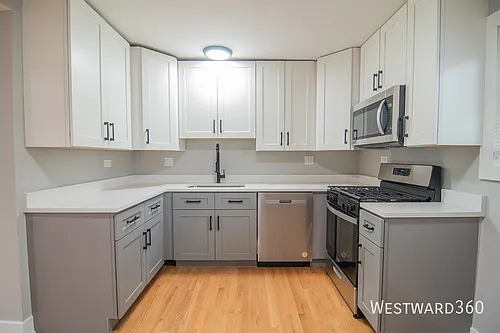 6141 N Hermitage Ave #GA Photo 1
