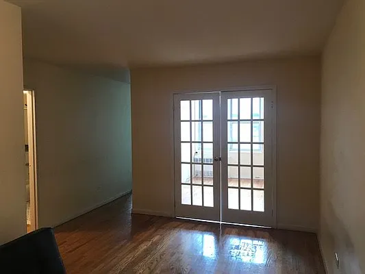 Rented by null | media 11