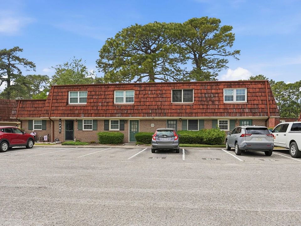 1st image of 1025 Carolina Rd. #B-4