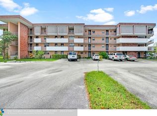 2901 NW 46th Ave APT 105, Fort Lauderdale, FL 33313