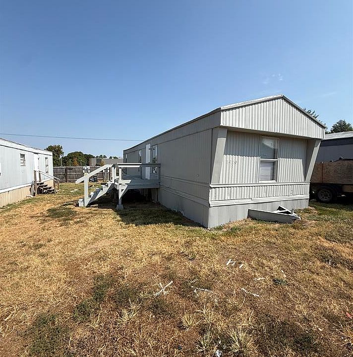 1st image of 1410 Midway Ave #11