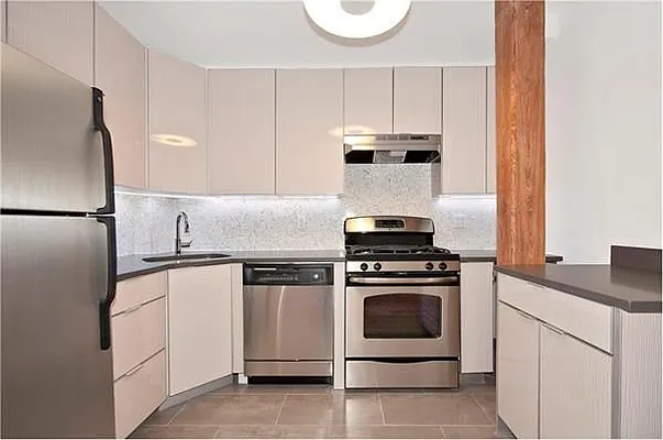 Rented by Triumph Property Group | media 14