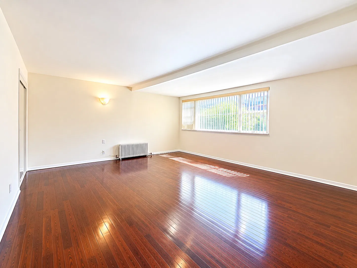 1 bed, $2,200 — Photo 3