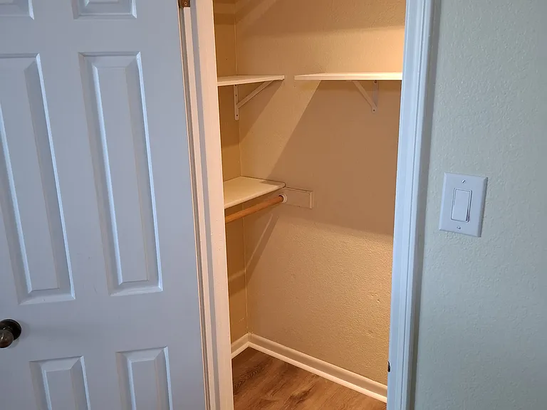 728 Seminole Trl — Photo 20