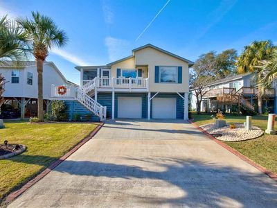 911 Salt Pl, Murrells Inlet, SC, 29576