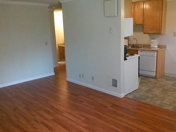 Spacious Lay-Out