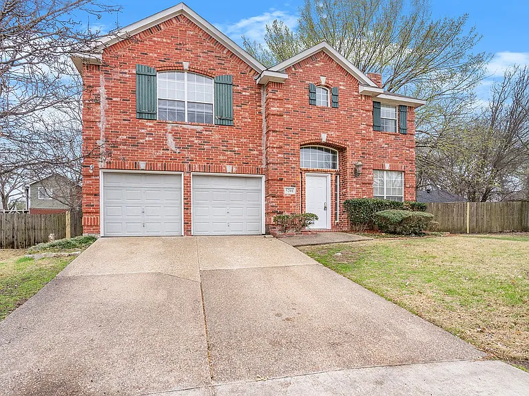 5201 Arrowhead Way — Photo 2