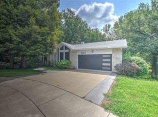 4622 Havenwood Dr, Decatur, IL 62526