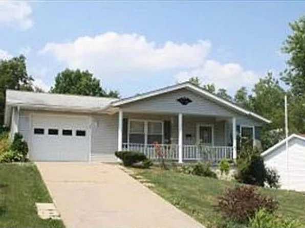 118 Stewart Ave, Saint Clairsville, OH 43950