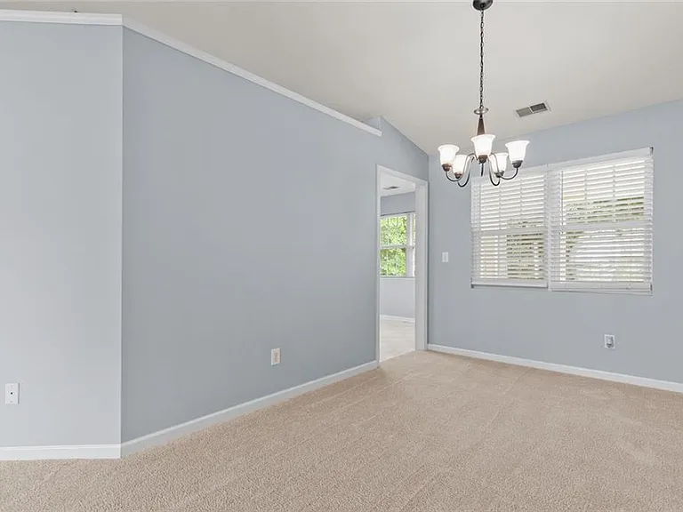 2510 Fort Daniels Dr NE — Photo 8