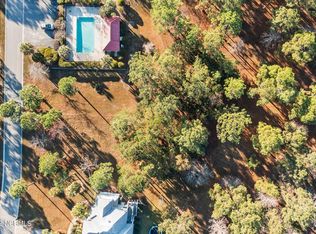 3971 Southpointe Dr SE, Southport, NC 28461