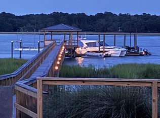 18 Sheffield Ave, Beaufort, SC 29907