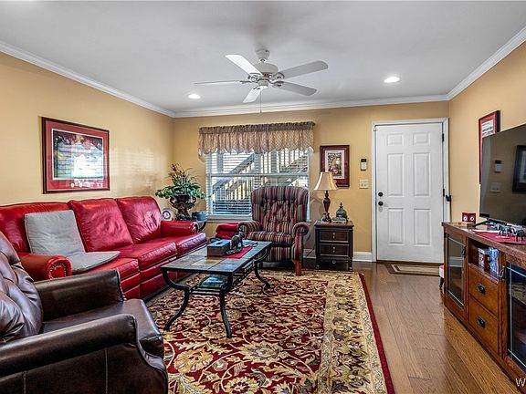3rd image of 210 15th St E APT 67