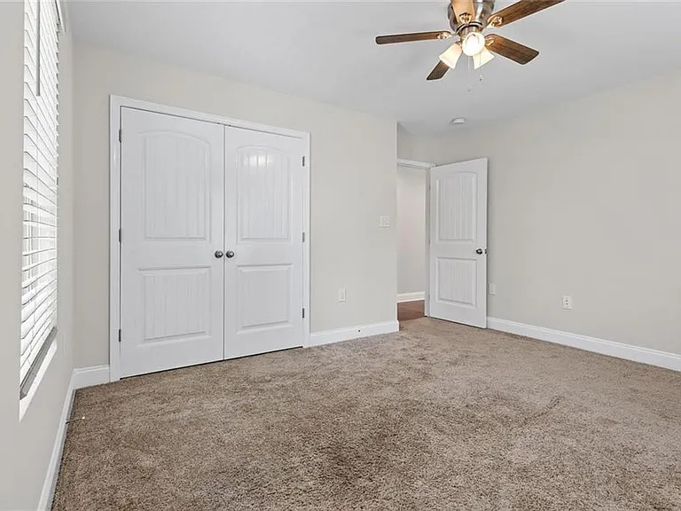 2952 Palm Dr — Photo 17